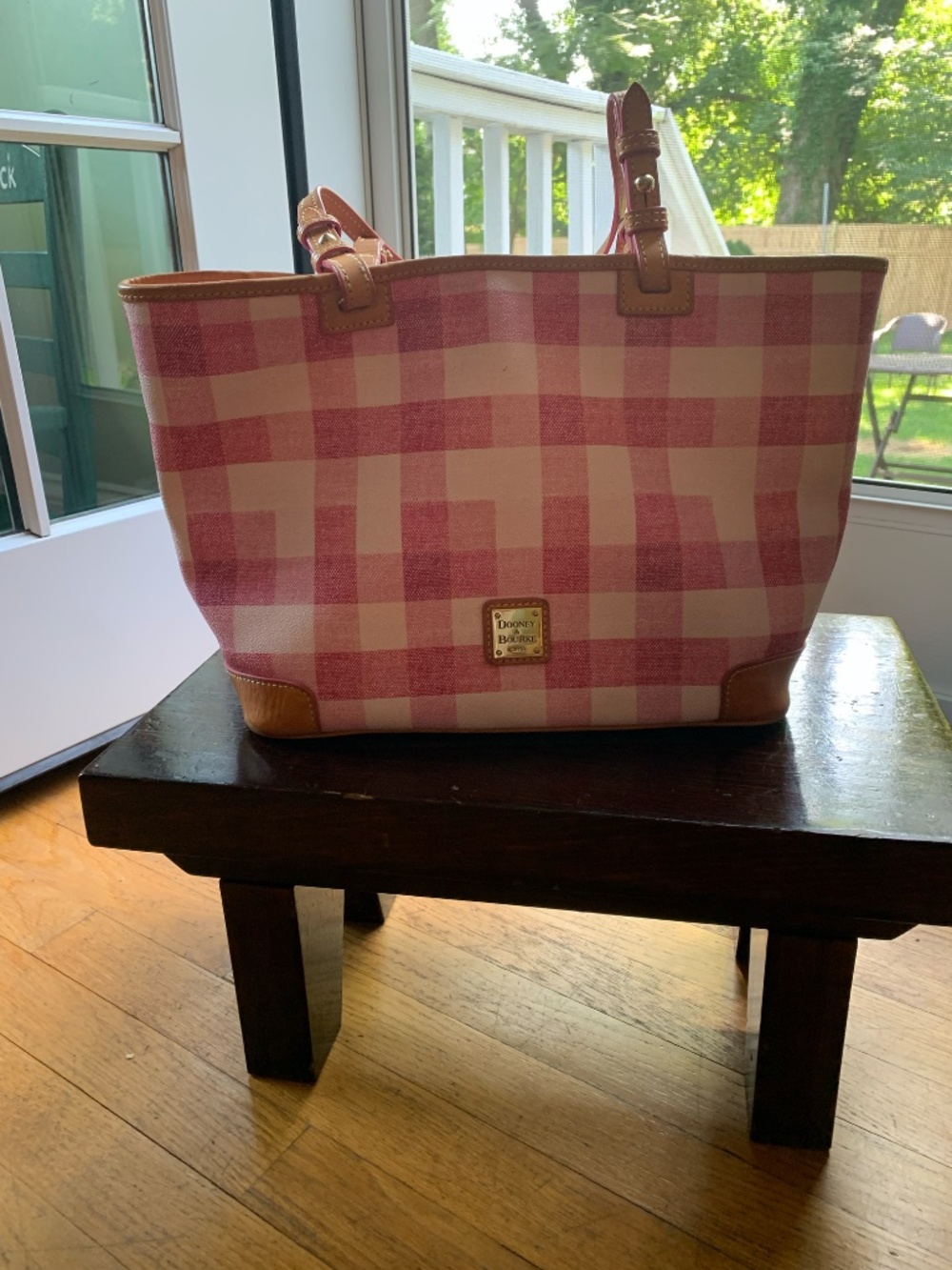 Dooney & Bourke Quadretto Pink Purse - Picture 6 of 11